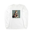 三毛猫shopの本を読む猫 Long Sleeve T-Shirt