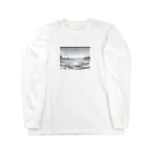 aICreationのモノクロの雪景色 Long Sleeve T-Shirt