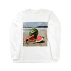 はちみつあめの浜辺のスイカ Long Sleeve T-Shirt