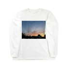 さちの部屋のとある日の夕焼け Long Sleeve T-Shirt