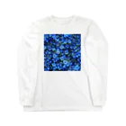 オンラインショップイエローリーフの鮮やかな青色の花　ネモフィラ ロングスリーブTシャツ