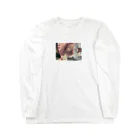 Kazuki GotandaのThe Sleeping Look Lauren B Long Sleeve T-Shirt