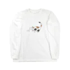 ざわ屋の紙コップから頭が抜けず後ずさりする猫 Long Sleeve T-Shirt