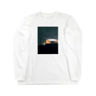 futabaの部屋から見えるラブホ Long Sleeve T-Shirt