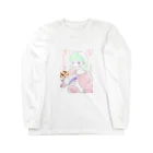 桜子のオンラインショップのチーズドックを食べる女の子はあざといね ロングスリーブTシャツ