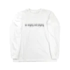 ao singing and playingのao singing and playing English Long Sleeve T-Shirt