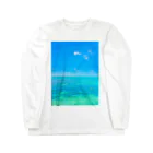 mizuphoto galleryの海と飛行機雲 ロングスリーブTシャツ