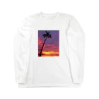 hawaiitaroハワイグッズショップのsunsetヤシの木 ロングスリーブTシャツ