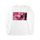 薔薇屋の群集う桃薔薇。 ロングスリーブTシャツ