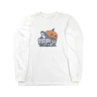 サメ わりとおもいの巨大かぼちゃを収穫したサメ Long Sleeve T-Shirt