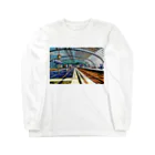 GALLERY misutawoのドイツ ベルリン中央駅のホーム Long Sleeve T-Shirt