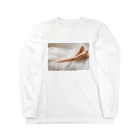 Teatime ティータイムの美脚 Long Sleeve T-Shirt