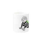 NANN TO NAKU officialの【NANN TO NAKU】かいじゅう Mug :other side of the handle