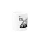 ファンシーTシャツ屋のワイルドアリゲーター Mug :other side of the handle