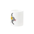 オカメインコとコーヒーの関係性について〜画伯さあしす在廊〜のツインオカメチドリ Mug :other side of the handle