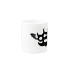 Ryoku のRyoku-Knuckle devil b-mug マグカップの取っ手の反対面