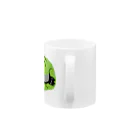 るりんごむのかしわもちぺんぎん Mug :handle