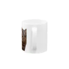 猫ミームグッズの【猫ミーム】叱られる猫 Mug :handle