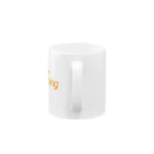 アイプランニング公式ストアのIPLロゴ（ゴールド） Mug :handle