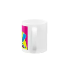 HanaTorantaのラブラドール　抽象化イエロー×ピンクver. Mug :handle