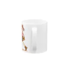 南国のかわいい犬と散歩をする女性 Mug :handle