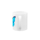 LalaHangeulのモルフォ蝶 Mug :handle