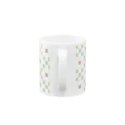 untidyboxのお花っぽいレトロパターン　グリーン Mug :handle