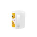 本舗田中ボーの田中ボー　本舗ファミリー Mug :handle