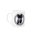 にこねこ【保護猫の保育園】の【限定販売】にこりら特製 ぴーたんマグカップ Mug :left side of the handle