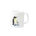 イラストレーターNaoのコウテイペンギンの親子 Mug :right side of the handle