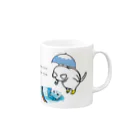 猫郎雑貨店の【猫郎雑貨店】雨の日の猫郎 Mug :right side of the handle