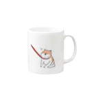 ソースミート の散歩イヤイヤワンちゃん Mug :right side of the handle