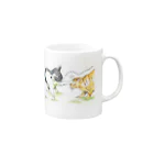 高崎アニマルランドの暇を持て余した猫たちの遊び Mug :right side of the handle