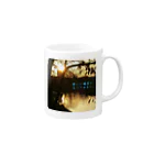 チェブゴンの新しい場所にたってみたい Mug :right side of the handle