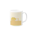 はやし企画の梨を撫でながら寝たい Mug :right side of the handle