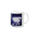 ひとりブレーメン・ジマーみはるの2018年最強台風マリア Mug :right side of the handle