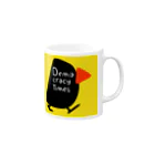 DemocracyTimesのデモクラシータイムス　マグカップ　黄色 Mug :right side of the handle