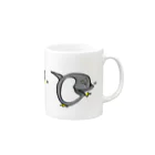 kgr🐧ペンギンと仲間たちの頭をかくペンギン Mug :right side of the handle