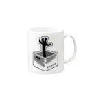 ツギハギ ニクの【Boxed * Horror】黒Ver Mug :right side of the handle