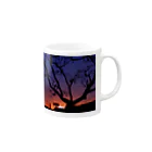 zzmatsudaの夕焼けと柿の木のトワイライト Mug :right side of the handle