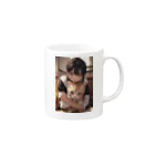 kazu_gのマンチカンを抱く美少女 Mug :right side of the handle