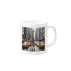 Wenbeeの車が行き交う街にたたずむキリン Mug :right side of the handle