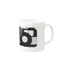 id-linkのフィルムカメラ　トイカメラ風 Mug :right side of the handle