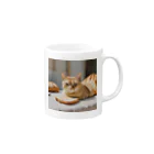 猫雑貨屋　ねこまろのパンの化身、茶トラ Mug :right side of the handle