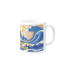 DOKONIDAの波と太陽　グッツ Mug :right side of the handle