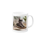 ryusky_333のサングラスをかけている猫がハンモックでくつろいでいる。 Mug :right side of the handle