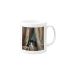 Heyyの窓辺の覗き猫🐱 Mug :right side of the handle