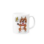 横浜ザイバツ　ショップのちょうちょと遊ぶ柴犬 Mug :right side of the handle