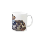 gecomochi0419のアマガエルのげこくんとげこもち Mug :right side of the handle