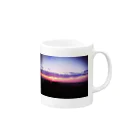 COCOriのピンクの蒼空 Mug :right side of the handle